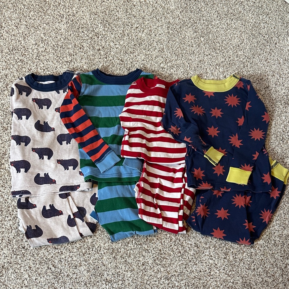 Hanna Andersson 4 pajama sets